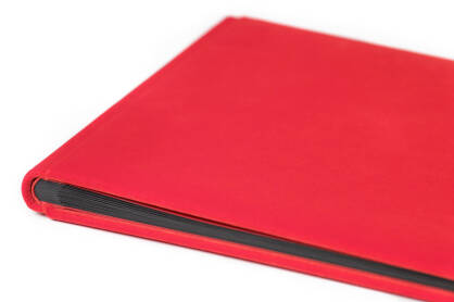Album tradycyjny czerwony 33x33 cm 30 czarnych kart
